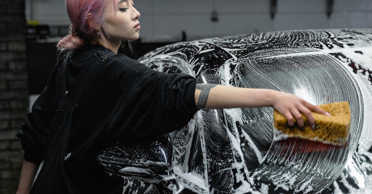 Carrara garage door repair services